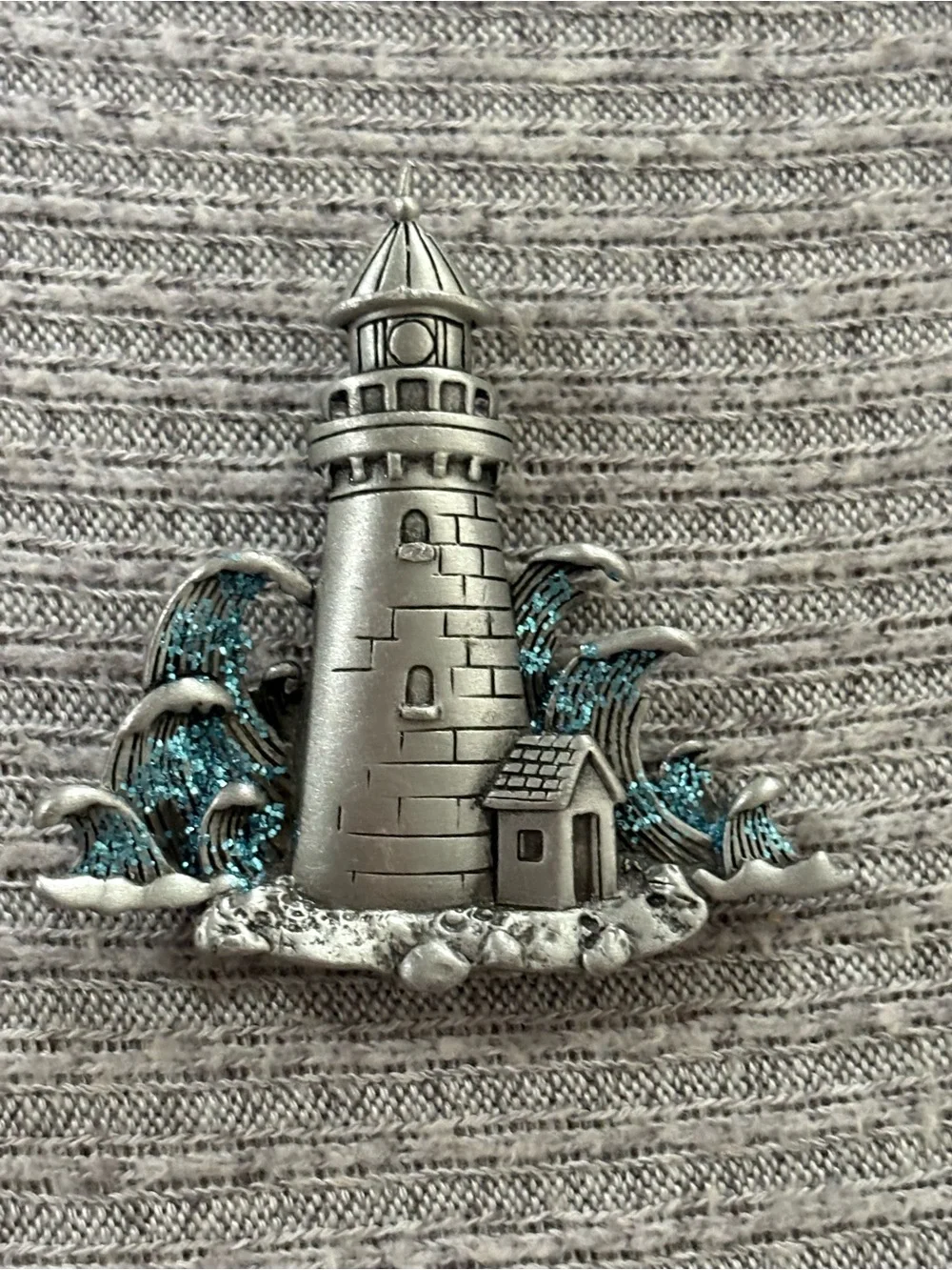 Vintage JJ signed silver tone lighthouse brooch w blue sparkly waves &small home